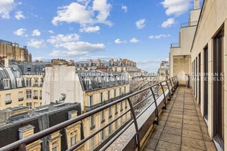 37-39 Rue Boissière, Paris for lease Interior Photo- Image 1 of 7