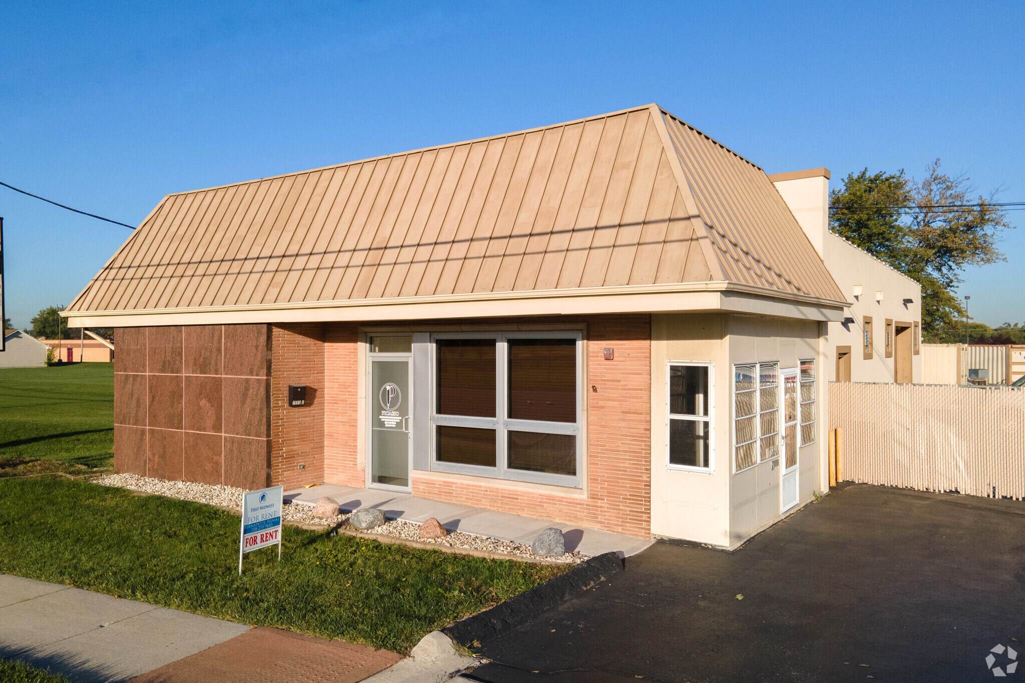 7550 Archer Rd, Justice, IL for sale Primary Photo- Image 1 of 1