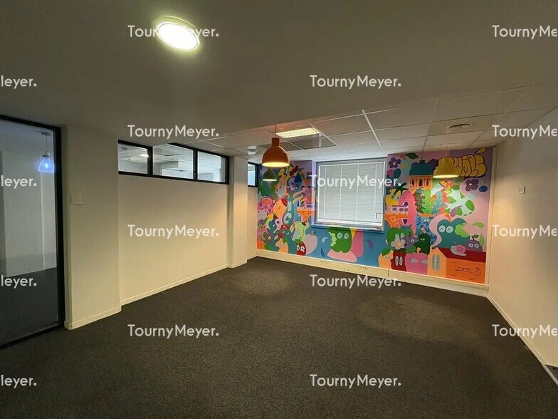 Office in Toulouse for lease - Interior Photo - Image 3 of 21