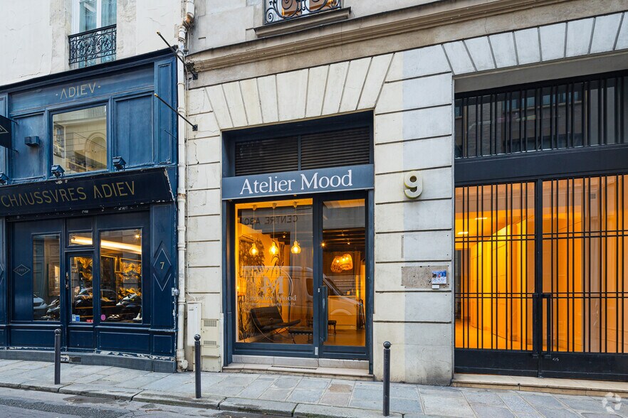 Office in Paris for lease - Building Photo - Image 1 of 2