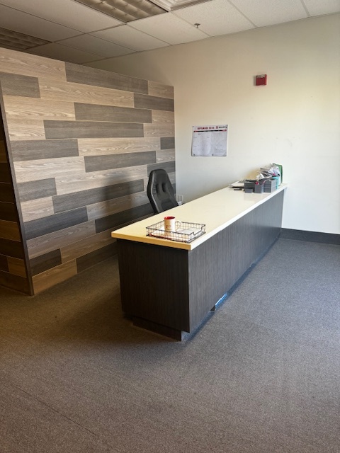 580 W Cheyenne Ave, North Las Vegas, NV for lease Lobby- Image 1 of 1