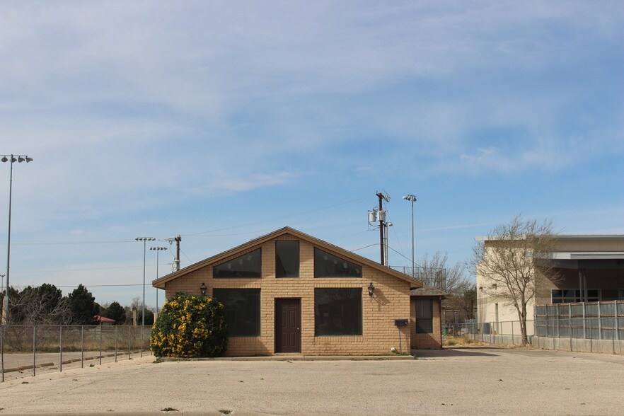 921 W Wadley Ave, Midland, TX 79705