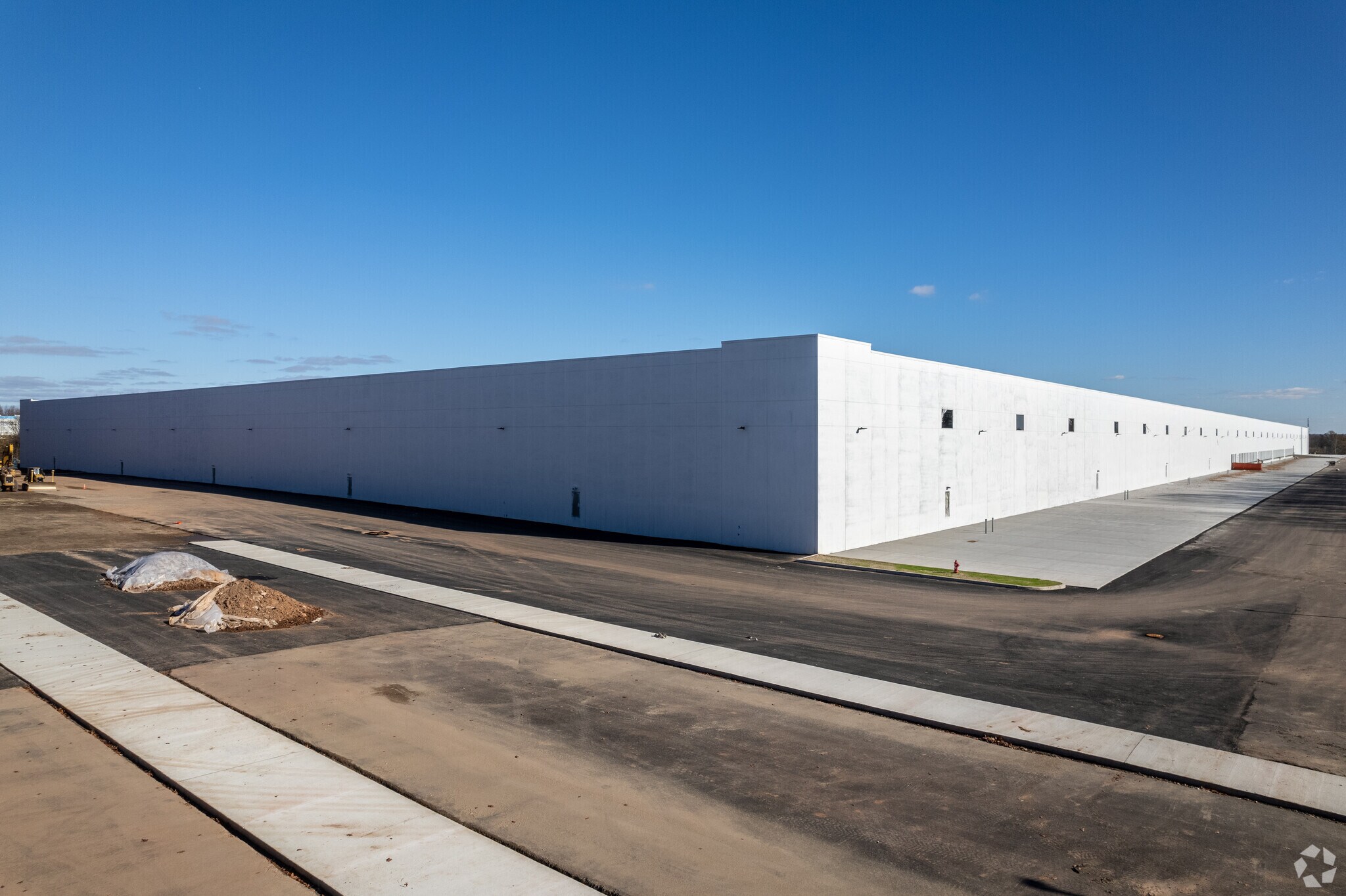 1289 Rahway Ave, Avenel, NJ 07001 READY FOR OCCUPANCY