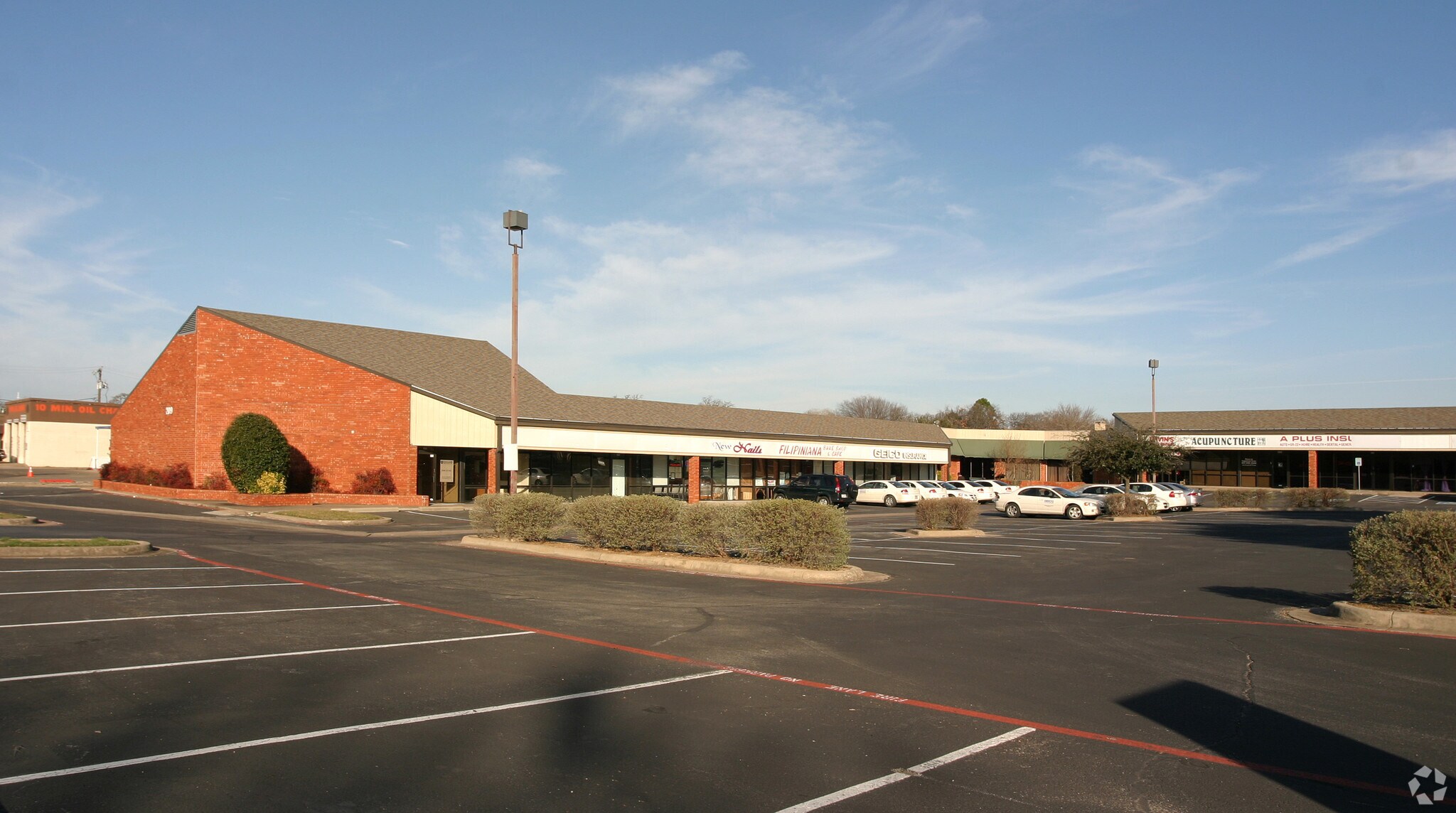 209 Bedford Rd, Bedford, TX for lease Building Photo- Image 1 of 20