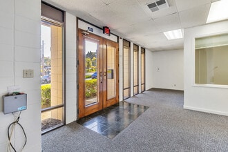 760-764 Polhemus Rd, San Mateo, CA for lease Interior Photo- Image 2 of 6