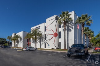 McLaren Center - Loft