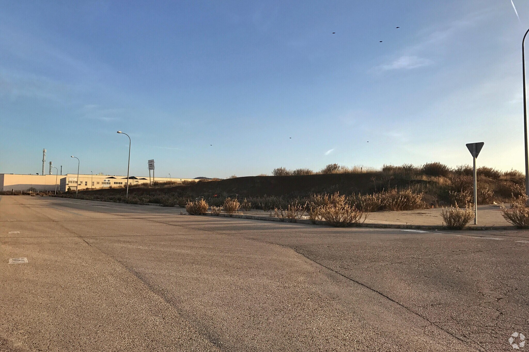 Land in Torres de la Alameda, Madrid for sale Primary Photo- Image 1 of 2