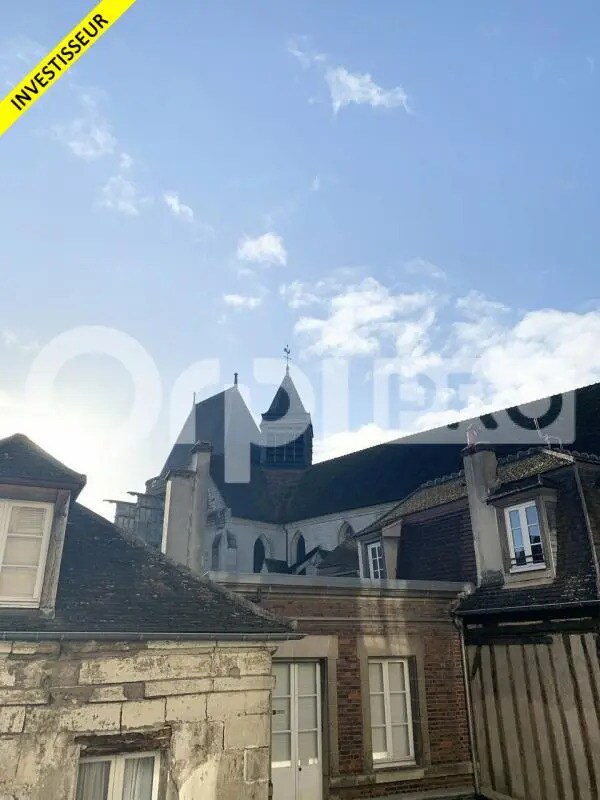 Office in Compiègne for sale Building Photo- Image 1 of 6