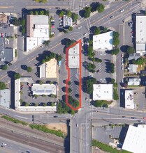 3902 NE Sandy Blvd, Portland, OR - aerial  map view