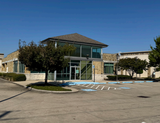 3001 I-45 N, Conroe, TX for lease - Building Photo - Image 3 of 8