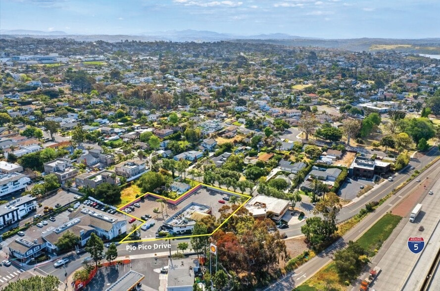 3050 Pio Pico Dr, Carlsbad, CA for sale - Aerial - Image 2 of 12