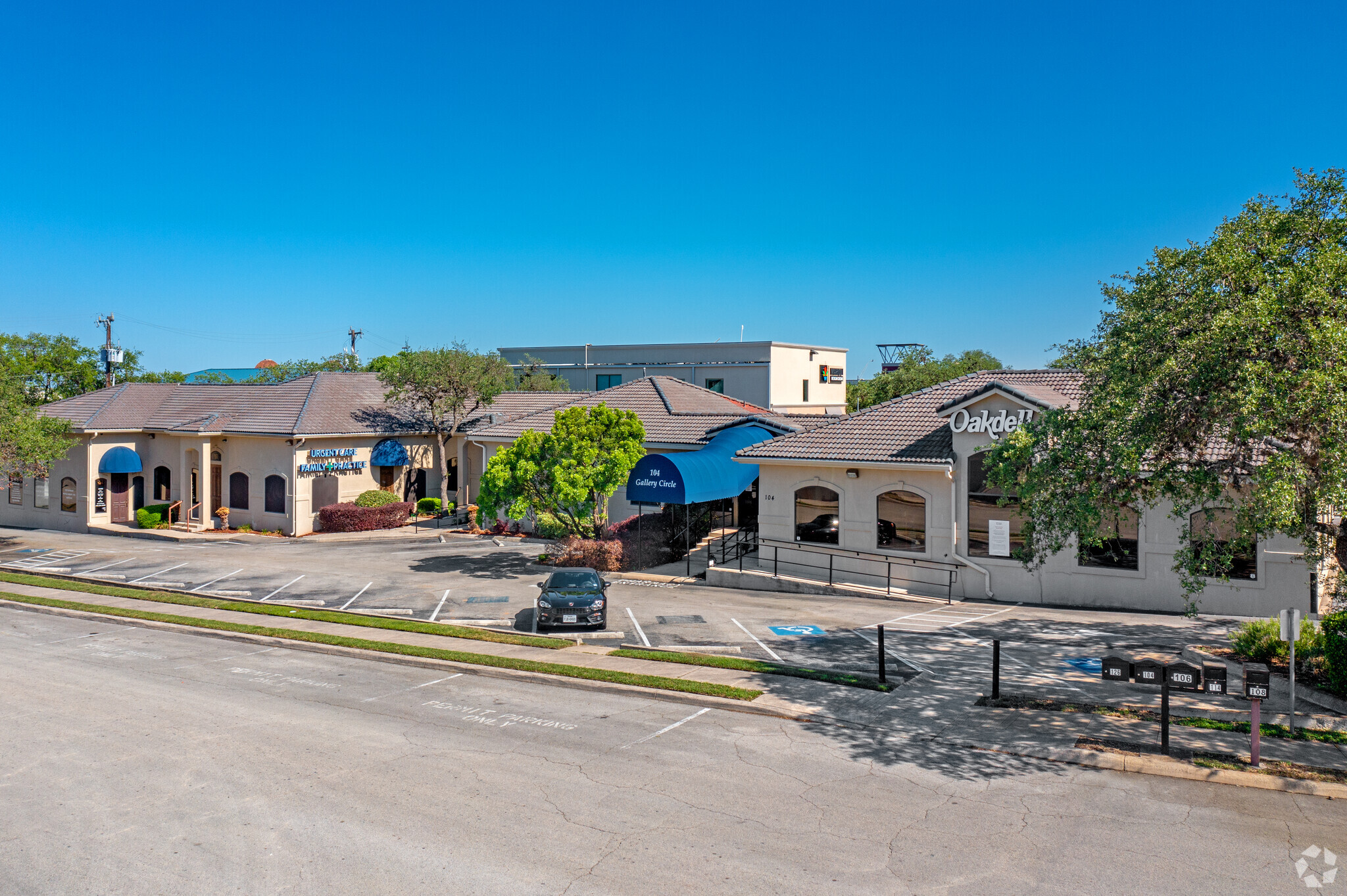 104 Gallery Cir, San Antonio, TX for sale Primary Photo- Image 1 of 1