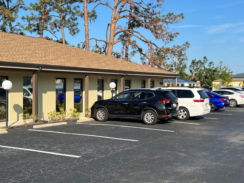 6213 Presidential Ct, Fort Myers, FL for sale - Building Photo - Image 1 of 1