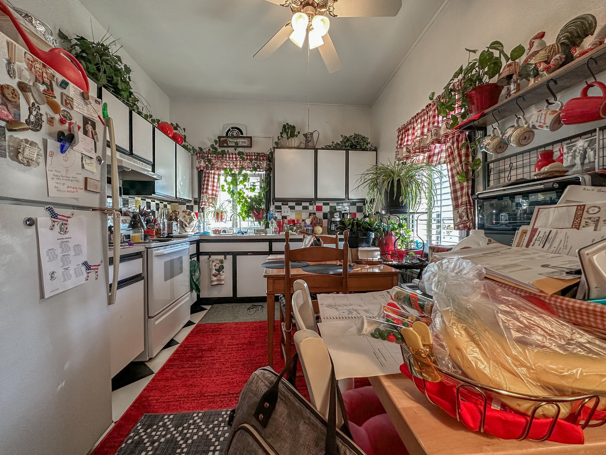 102 N Main St, Galena, MD 21635 Firehouse Antiques