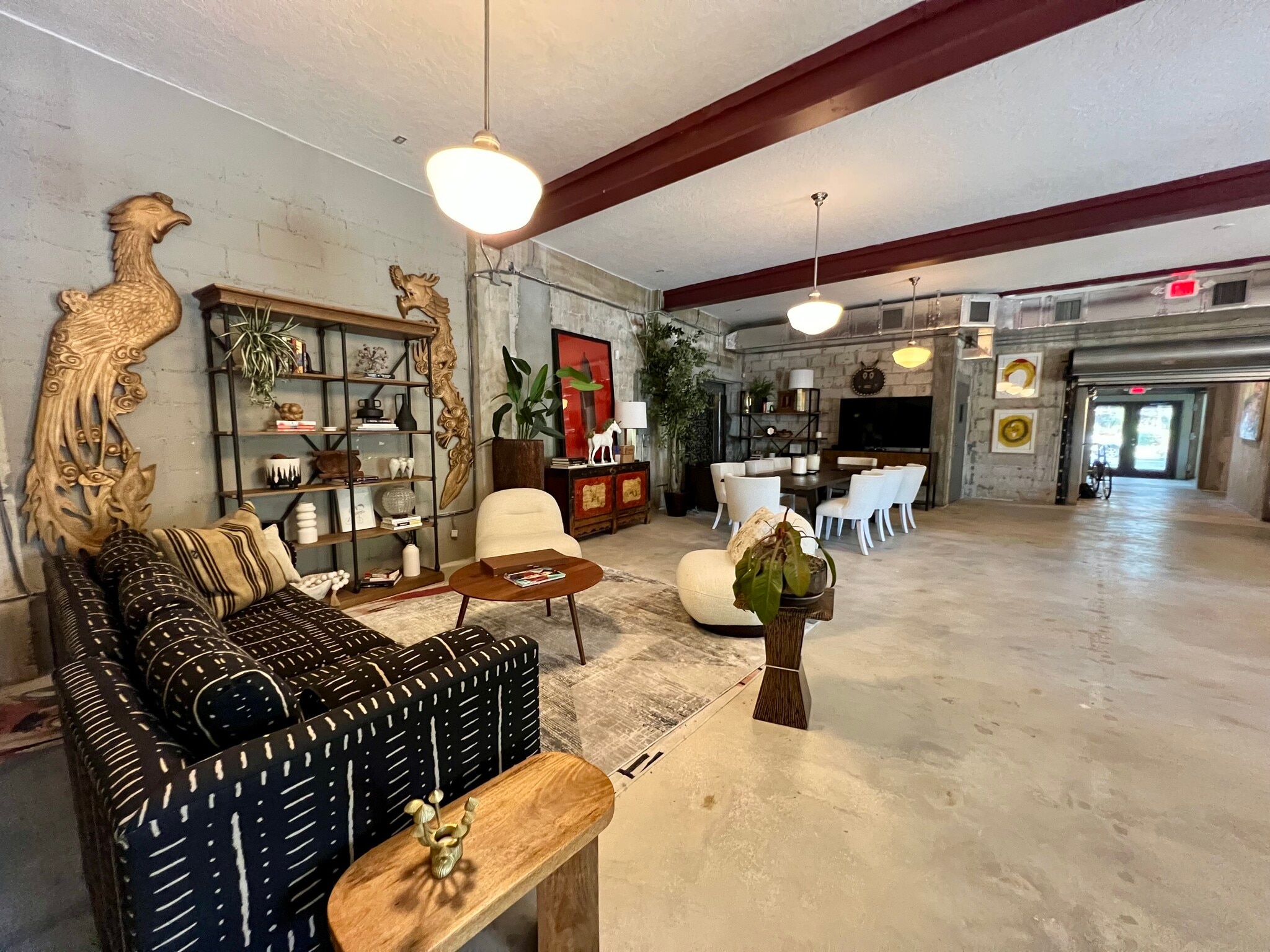 5400 NE 4 Ct, Miami, FL for lease Building Photo- Image 1 of 4