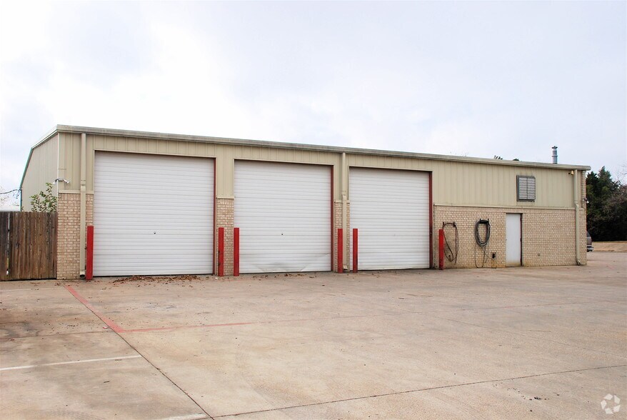 1501 Baccarac Ct, Euless, TX for sale - Primary Photo - Image 1 of 1