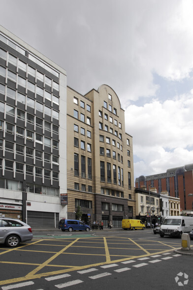 32-36 Great Victoria St, Belfast for lease - Building Photo - Image 2 of 3