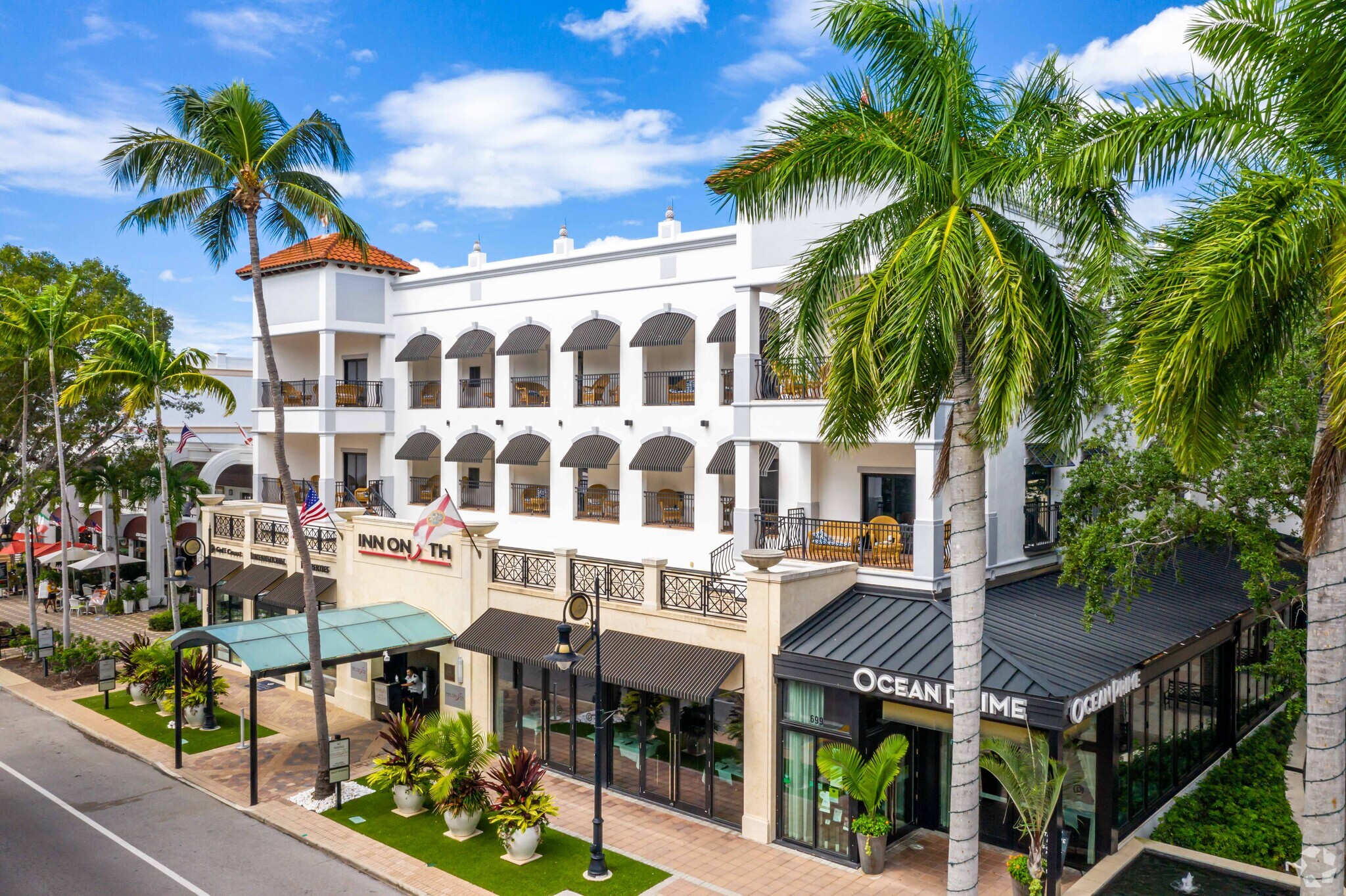 699 S Fifth Ave, Naples, FL for sale Primary Photo- Image 1 of 1