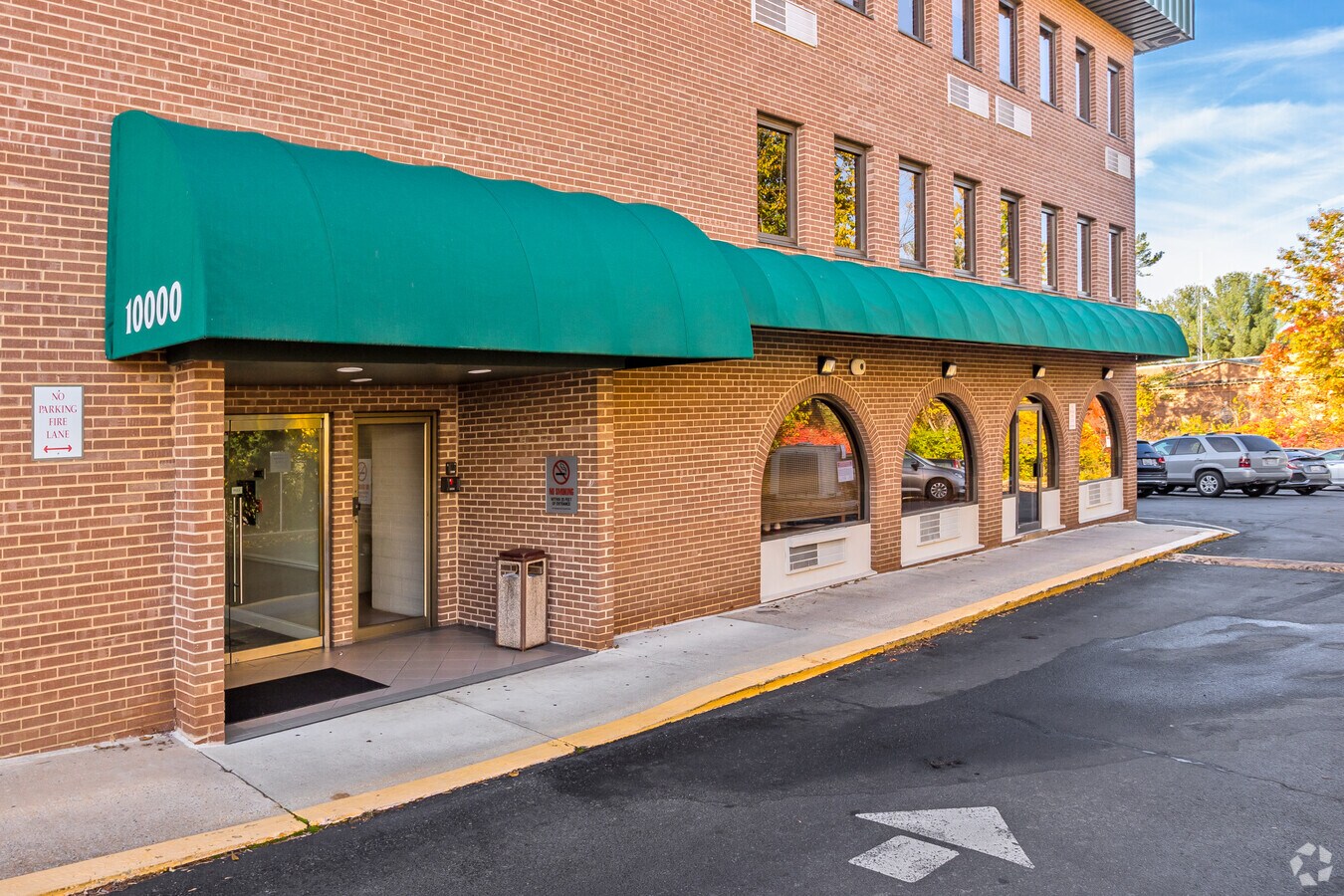 10000 Falls Rd, Potomac, MD 20854