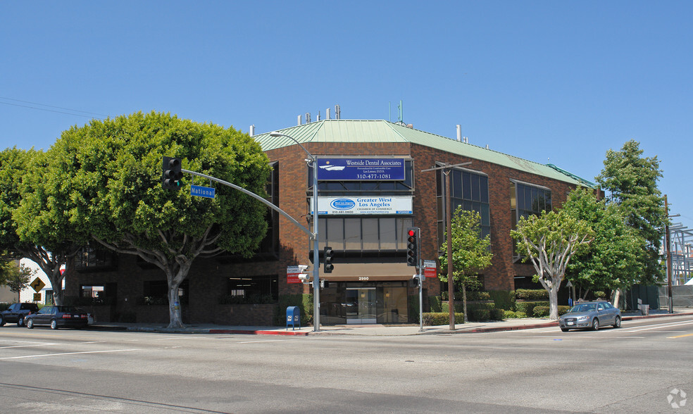 2990 S Sepulveda Blvd, Los Angeles, CA for lease - Building Photo - Image 1 of 5