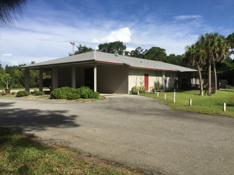 4725 N Courtenay Pky, Merritt Island, FL for sale - Building Photo - Image 1 of 1