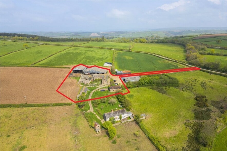 Ash Ml, South Molton for sale - Primary Photo - Image 1 of 7