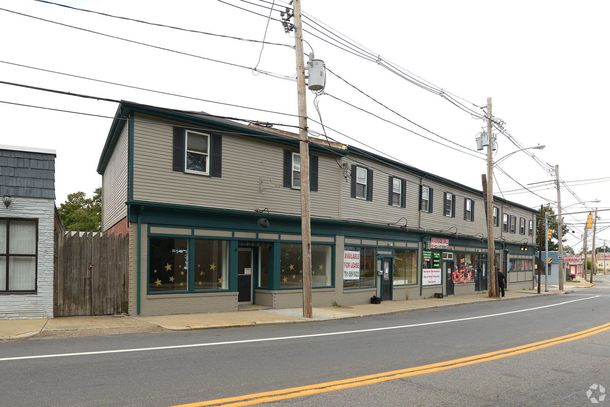 273-279 Bullocks Point Ave, Riverside, RI for sale Building Photo- Image 1 of 1