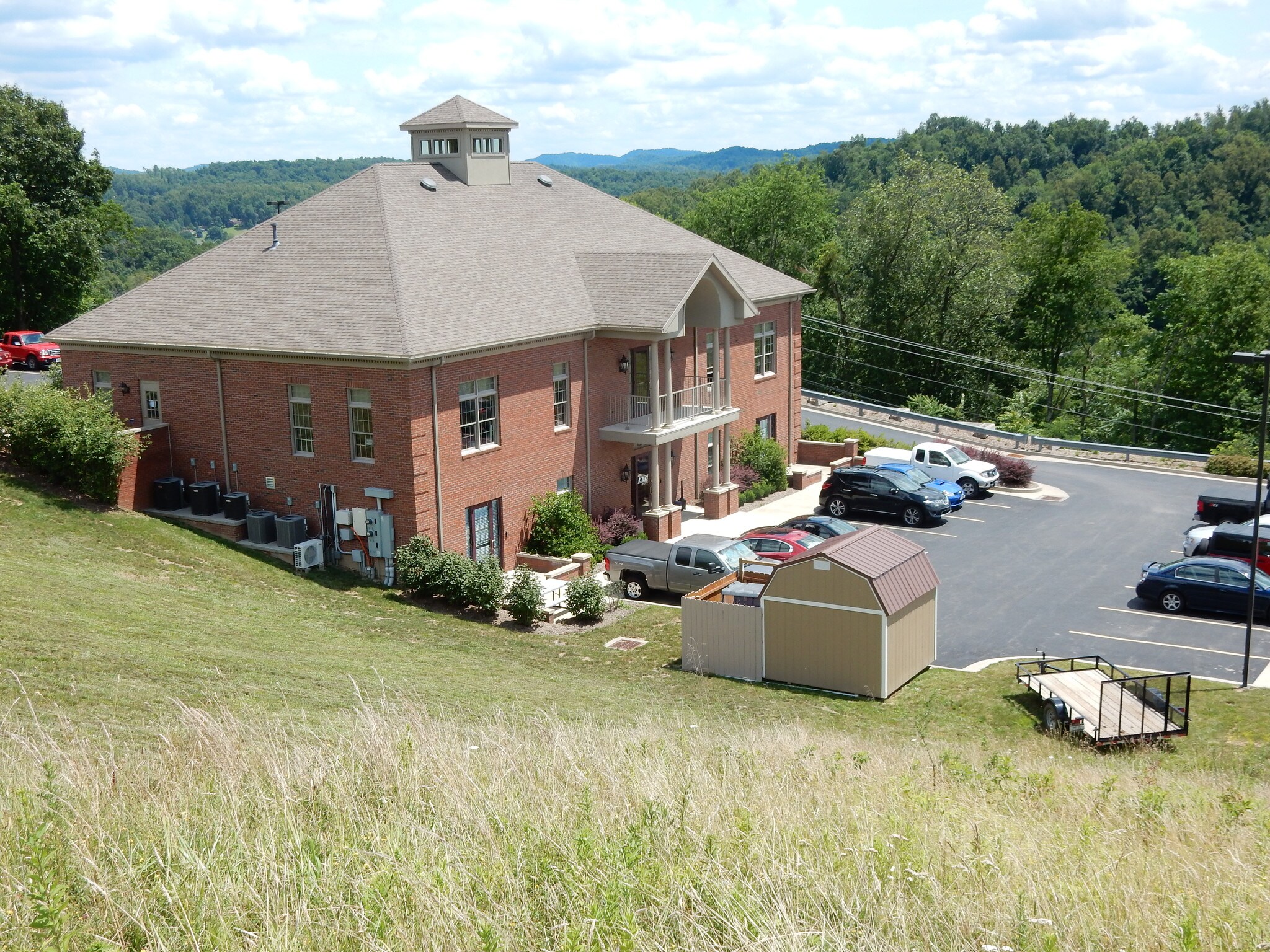 97-99 Cambridge Ct, Bridgeport, WV for sale Primary Photo- Image 1 of 1