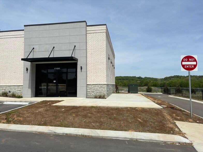 1149 Dickerson Pike, Goodlettsville, TN 37072 Retail for Lease
