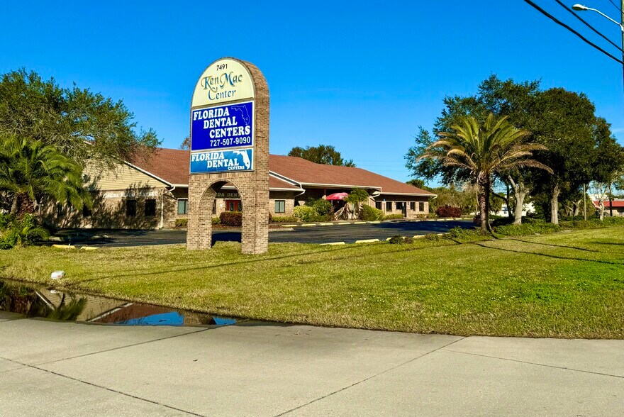 7491 Ulmerton Rd, Largo, FL 33771 7491 Ulmerton