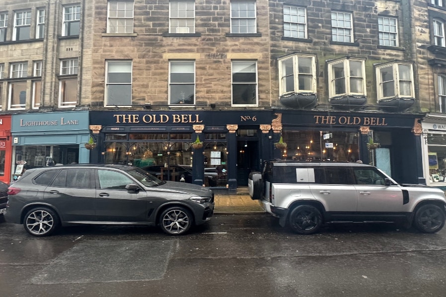 6 Royal Para, Harrogate for sale Primary Photo- Image 1 of 2