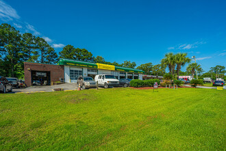 7647 Dorchester Rd, North Charleston, SC for lease Building Photo- Image 2 of 32