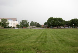 More details for 2001 Washington Ave, Oak Park Heights, MN - Land for Lease