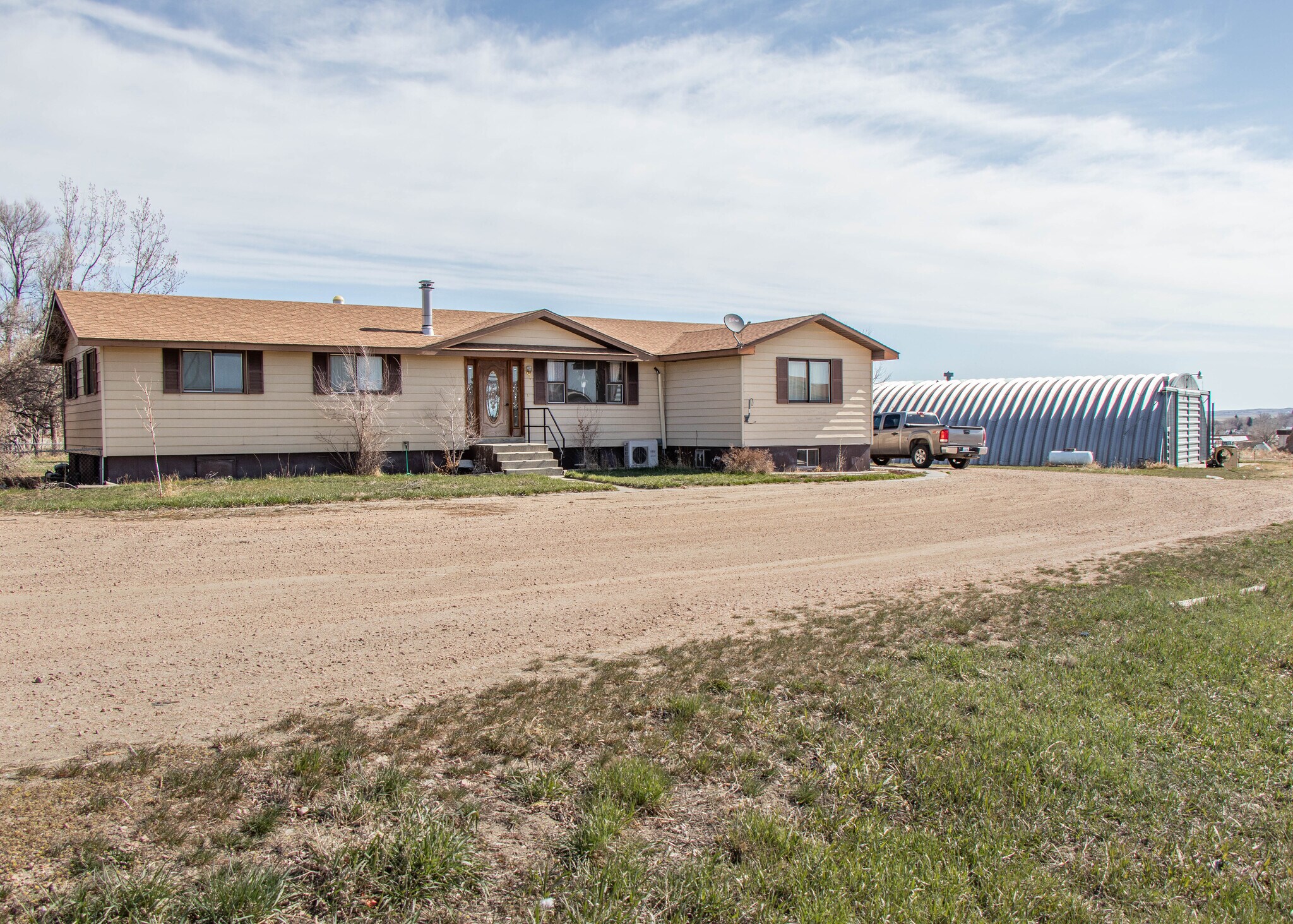 107 S Riverbend Dr, Douglas, WY 82633 107 Riverbend