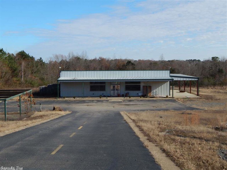 348 Highway 71, De Queen, AR for sale - Primary Photo - Image 1 of 1