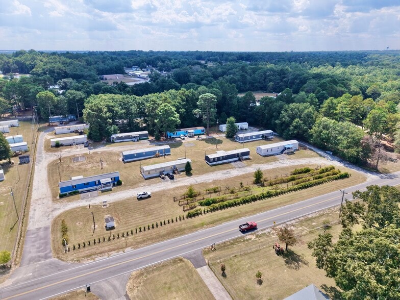 West Columbia, SC Four-MHC Portfolio portfolio of 4 properties for sale on LoopNet.com - Aerial - Image 2 of 5