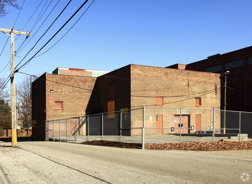 10011 Walford Ave, Cleveland, OH for sale - Primary Photo - Image 1 of 1