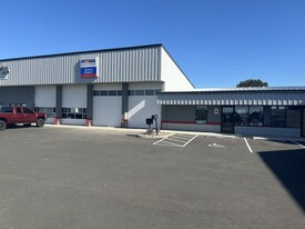 6713 W Clearwater Ave, Kennewick WA - Warehouse