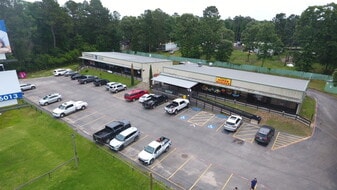 FM 1488 Retail - Storefront Property