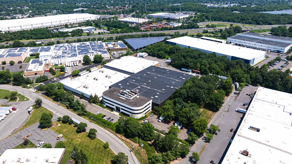 91 New England Ave, Piscataway, NJ for lease - Aerial - Image 2 of 4