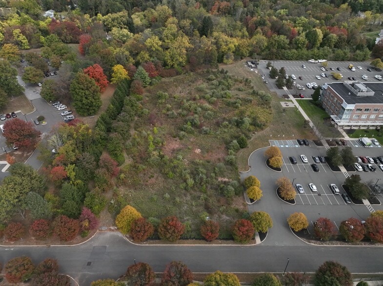 1100 Lenox Dr, Lawrenceville, NJ for lease - Building Photo - Image 2 of 4