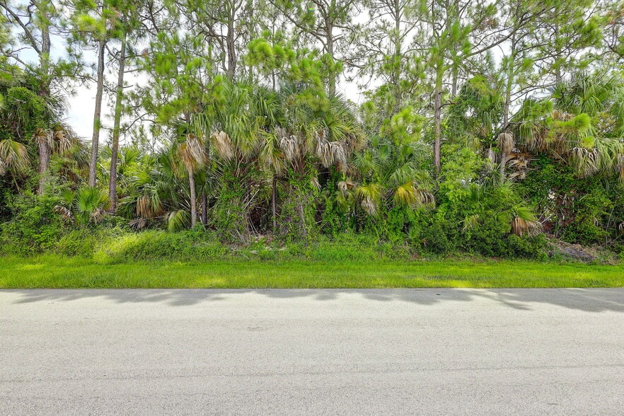 3832 Janiga St, Port Saint Lucie, FL for sale - Building Photo - Image 2 of 17