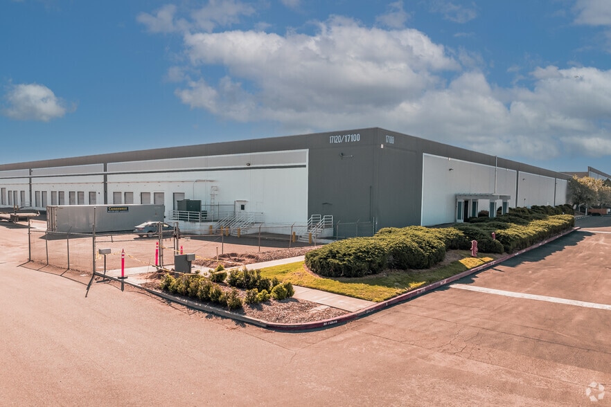 17100 S Harlan Rd, Lathrop, CA for lease - Primary Photo - Image 1 of 11