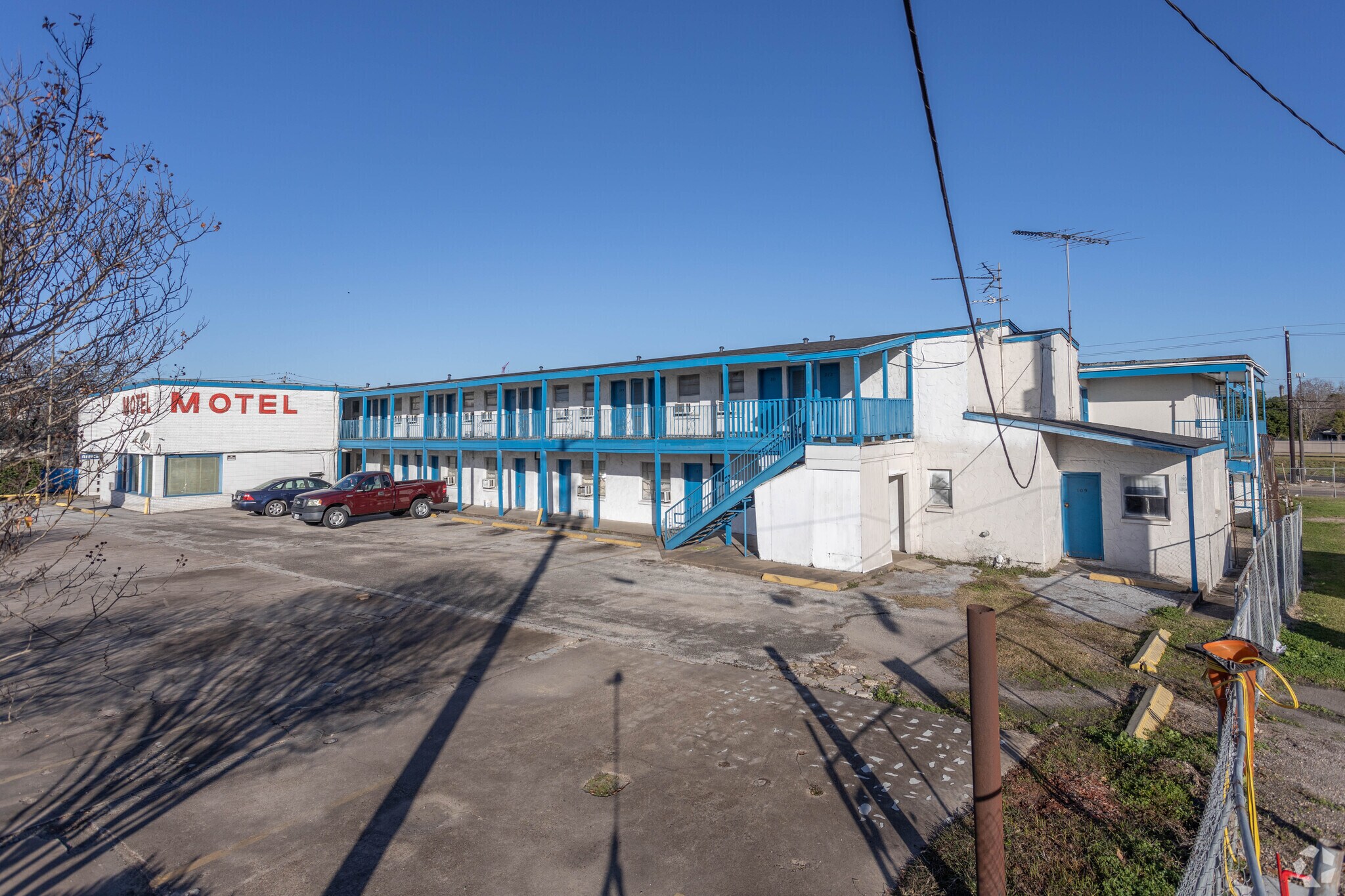 711 Pasadena Fwy, Pasadena, TX for sale Primary Photo- Image 1 of 1