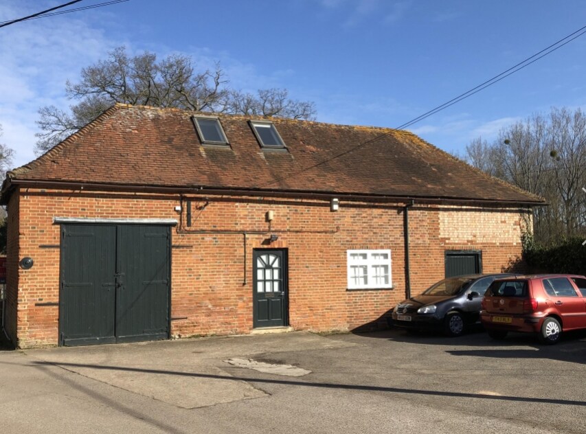 Downside Farm, Cobham, KT11 3NE