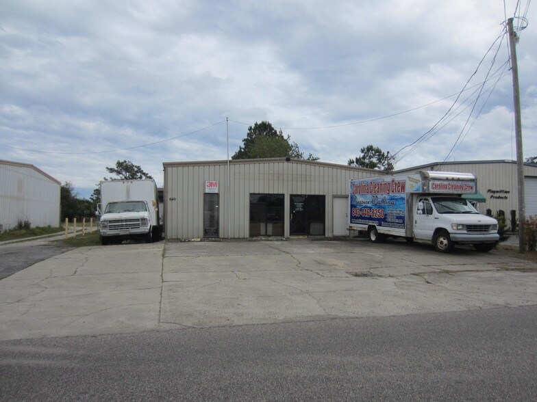 640 Sandy Ln, Surfside Beach, SC 29575