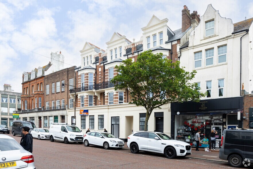 17-21 Devonshire Rd, Bexhill On Sea for lease - Building Photo - Image 2 of 4