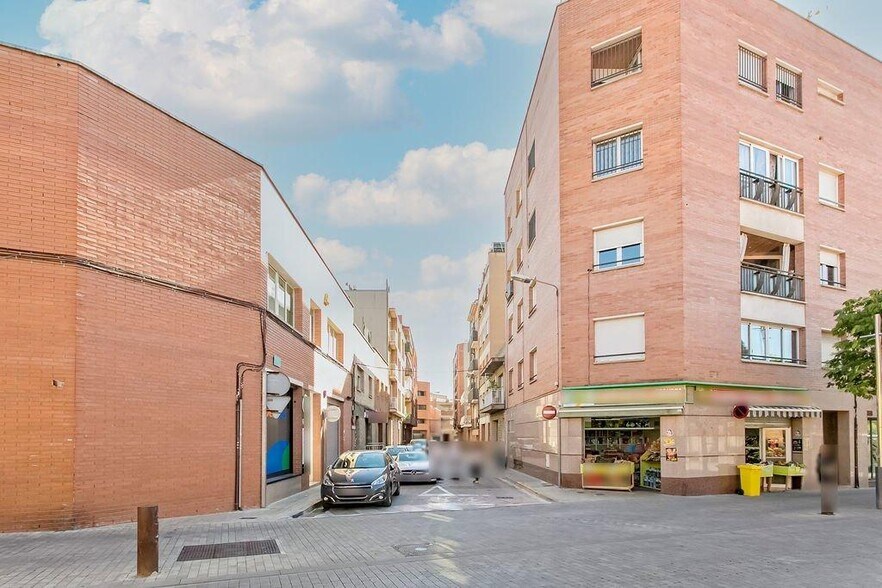 Multifamily in Vilanova del Camí, Barcelona for sale - Interior Photo - Image 1 of 10