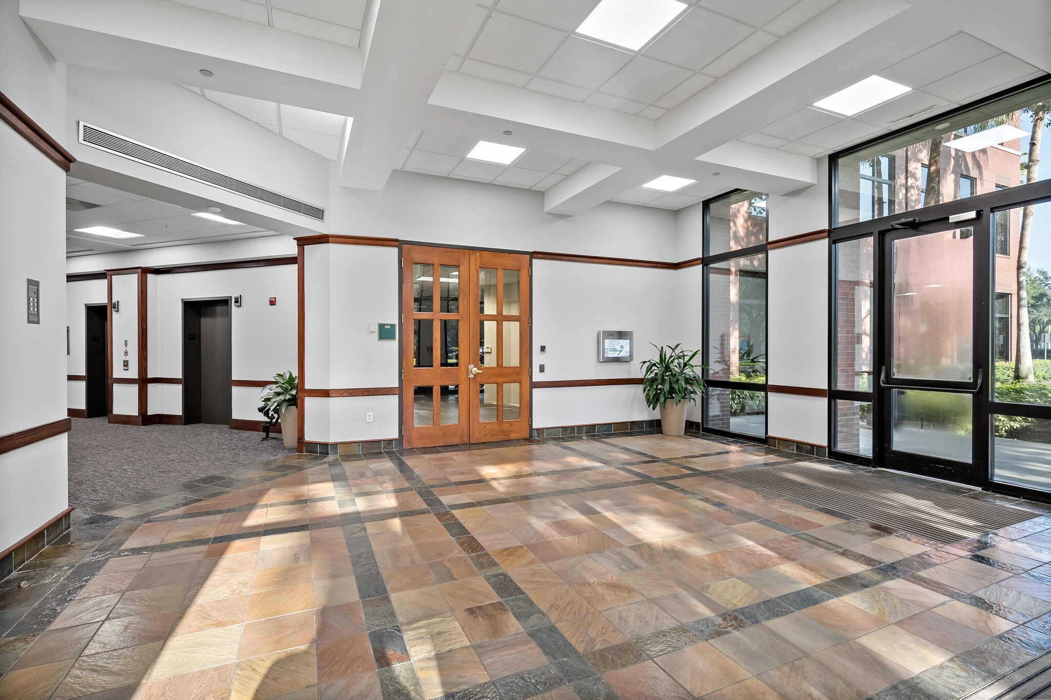 4502 Woodland Corporate Blvd, Tampa, FL 33614 Woodland Corporate