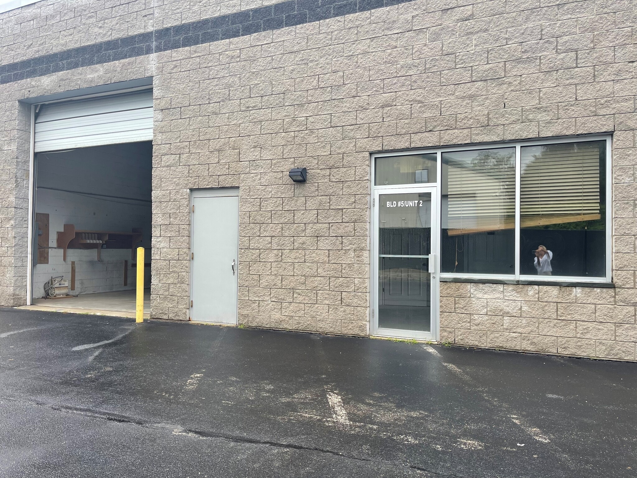 5 Windemere Ct, Speonk, NY for sale Primary Photo- Image 1 of 1